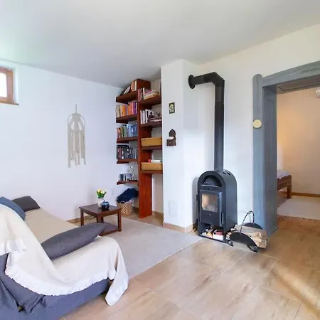 Tulipanos Porta Apartment *