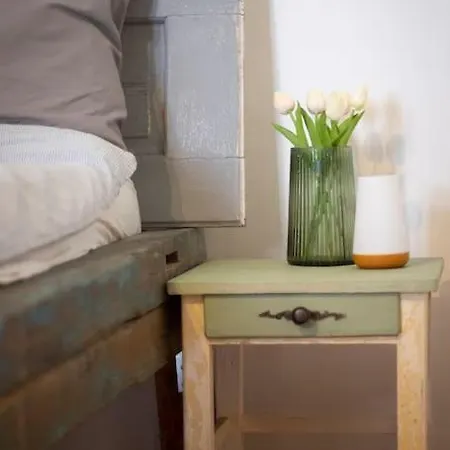 Apartment Tulipanos Porta