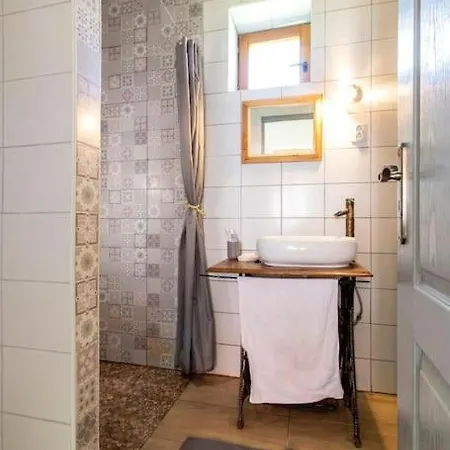 Apartment Tulipanos Porta